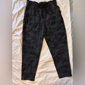 LULULEMON ON THE FLY